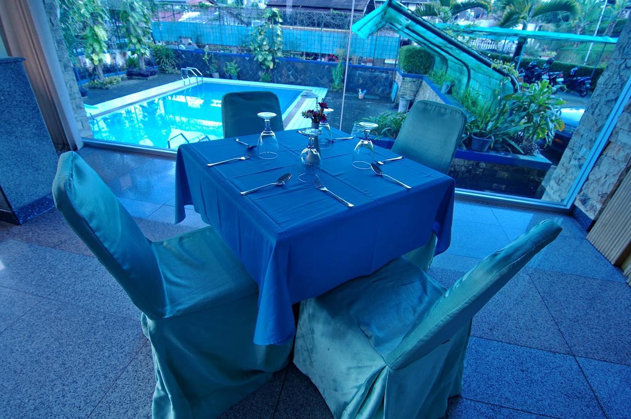 Permata Alam Hotel Puncak Exteriör bild